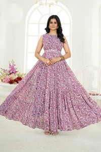 ชุดราตรีผ้าเครปจอร์เจตต์แบบยาวสำหรับผู้หญิง คอลเลคชั่นงานเลี้ยง ราคาขายส่งระดับพรีเมียม - Product Image 2