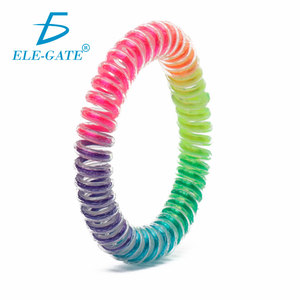 2 bandeaux élastiques arc-en-ciel pratiques et colorés, accessoires pour cheveux - Product Image 1