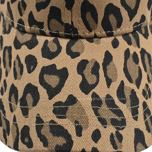 Gorra de Béisbol con Diseño Personalizado de Leopardo, Visera de Algodón y Poliéster, Gorra Deportiva con Logotipo Bordado Personalizado, Fábrica en Vietnam - Product Image 5