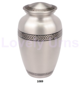 สายรัดทองเหลืองสำหรับงานศพงานศพผู้ใหญ่เถ้ามนุษย์ฟรีถุงกำมะหยี่ - Product Image 1