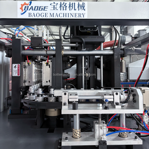 Machine de soufflage de bouteilles PET entièrement automatique à 6 cavités avec cylindres importés, valve d'air haute pression et disjoncteur - Product Image 4