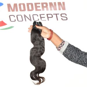 Venta al por mayor de extensiones de cabello humano indio de onda natural Bodywave en color negro cabello vietnamita sin enredos cuerpo rizado sin procesar - Product Image 3