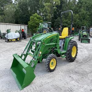 Tractor diésel John Deere 3046R 4WD de calidad superior con caja de cambios de motor 4x4 para agricultura En stock - Product Image 3