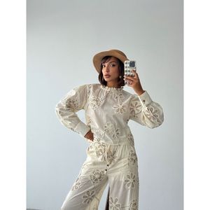 Blusa de Mujer con Cordones - Product Image 3