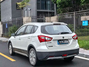 Voitures d'occasion de qualité - Suzuki S-Cross 2013 1.6L CVT 2WD Elite 5 places - SUV familial compact - Conduite à gauche - Véhicule d'occasion à l'exportation - Product Image 3