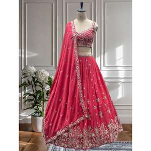 Lehenga chaly ขายร้อนกับงานเย็บปักถักร้อยสำหรับปาร์ตี้และชุดเจ้าสาวมีจำหน่ายในราคาที่ส่งออกจากอินเดีย - Product Image 6