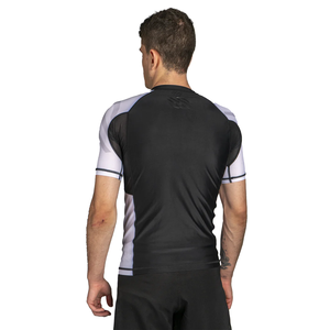 2024 unisexe conception personnalisée Rash Guard hommes adultes haute qualité MMA Rush manches courtes Spandex Gym Gear impression sublimée - Product Image 2