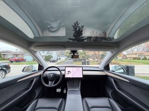 IMPRESIONANTE TE-S-LA MO-DEL Y 2023 DE ALTO RENDIMIENTO CON TRACCIÓN EN LAS CUATRO RUEDAS Y TRANSMISIÓN AUTOMÁTICA - Product Image 2