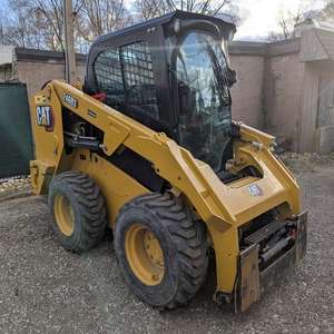 Caterpillar 272D3 Skid Steer Loader | Machine CAT d'occasion fiable | Fournisseur d'équipement de construction et d'agriculture à usage intensif - Product Image 3