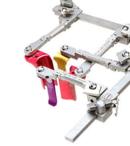 Base de la vision chirurgicale Ensemble complet de rétracteurs lombaires Instruments de la colonne vertébrale OEM Outils de qualité exceptionnels et approuvés CE - Product Image 2