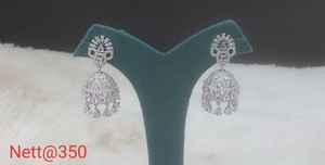 Exquisito diamante americano latón Jhumka pendientes conjunto de moda diseño hecho a mano mujeres IGI certificado brillo bodas fiestas - Product Image 4