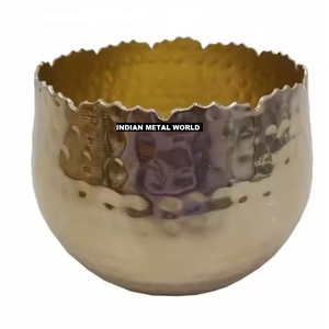 Accueil Plateau de table Plat à dessert Bol de service en métal doré martelé antique pour hôtels mariages Bol à chocolat moderne poli - Product Image 4