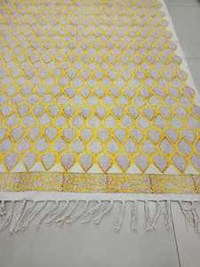 Tapis bloc à main 100% coton sur mesure à usages multiples pour le yoga, les couvertures de table et les cérémonies en imprimé floral bleu - Product Image 5