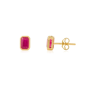 Boucles d'oreilles à tige simple en rubis 100% véritable Cadeau d'anniversaire simple pour elle Pierre de naissance de juillet en or jaune pur 14 carats - Product Image 3