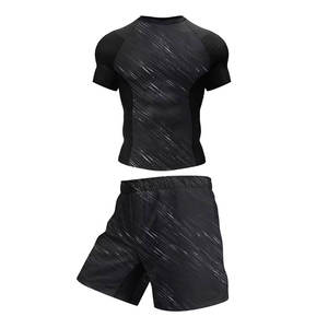 Premium Men Rash Guard et Shorts Set UPF 50 + Surfing Suit Léger Compression Maillots De Bain Outfit - Product Image 1