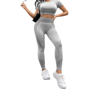 Conjuntos de Yoga profesionales personalizados para mujer, mallas para correr para mujer, 2 uds., tela deportiva de secado rápido, conjuntos de Fitness para gimnasio transpirables - Product Image 3