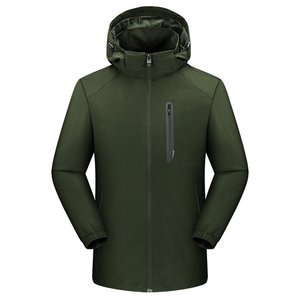 Hombres al por mayor Soft Shell Chaquetas al aire libre a prueba de viento impermeable Abrigo Softshell transpirable Chaquetas tácticas transpirables hombres - Product Image 2