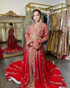 2025 @ Bordado de diseñador pesado en vestido de caftán rojo argelino tradicional con cuentas de cristal adornadas, Dabka, trabajo de perlas - Product Image 1
