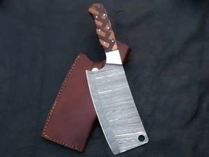 Couteau de chef en acier Damas forgé à la main de haute qualité |   Hache-viande robuste à lame pleine |   Couteau artisanal personnalisé - Product Image 3