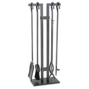 Ensemble d'outils de feu pratiques en fer noir avec une texture mate et un attrait esthétique adaptés à une utilisation quotidienne de la cheminée - Product Image 1