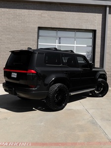 OFERTA PROMOCIONAL EN NUESTRO NUEVO LEXUS GX 550 PREMIUM+ DE 26 PULGADAS, 160 MILS, STOCK-21097 CON KIT DE ELEVACIÓN DE COLLARÍN PREINSTALADO DE WESTCOTT DESIGNS - Product Image 6