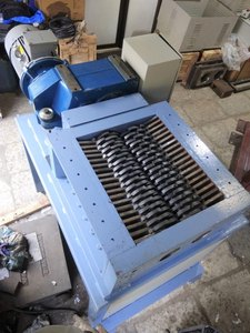 Broyeur à double arbre pour broyeurs de bois Processeur efficace de la biomasse et des déchets organiques - Product Image 2