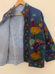 TNT Veste en coton brodé Suzani Veste courte brodée en velours Vêtements pour femmes Manteau disponible au meilleur prix - Product Image 3