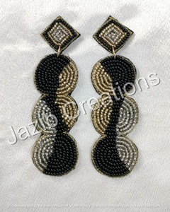 Boucles d'oreilles créatives géométriques colorées en perles Miyuki faites à la main, style bohème, collection 2025 - Product Image 5