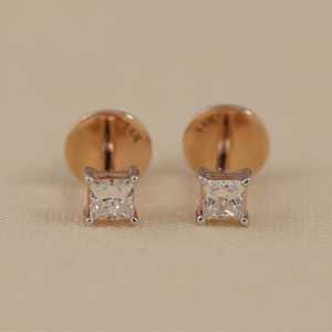 Boucles d'oreilles à visser en diamant de laboratoire taille princesse - Product Image 3