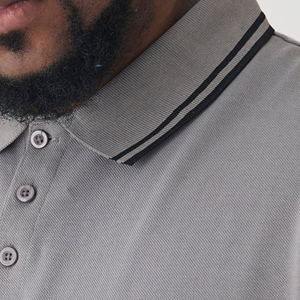 2025 nuevo diseño de polo elegante y cómodo para hombres recién llegado ropa de calle cuello redondo de algodón para hombres polos - Product Image 3