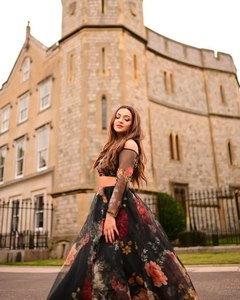 Look riche couleur noire Pure Organza soie imprimé fleuri Lehnga Choli avec Dupatta Wedding Wear meilleur prix pour les femmes ethniques - Product Image 3