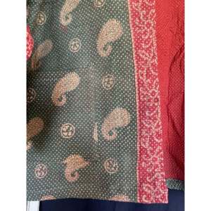 Châle court japonais en tissu tissé à motif Paisley pour la saison printanière - Product Image 2