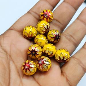 ลูกปัดแก้วดอกบัวสีเหลืองขนาด12มม. พร้อมด้วยกลีบดอกสีทองลูกปัดแก้วกลมสดใสสำหรับงานหัตถกรรมเครื่องประดับและงานประดิษฐ์ทำด้วยตัวเอง - Product Image 4