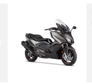 Moto électrique 2025 Ky-m Co AK 550 I Premium DOHC 4 temps 8 soupapes en ligne, cadre en acier, bicylindre - Product Image 3