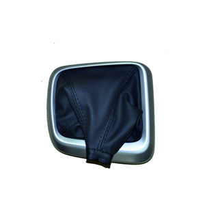 Pommeau de levier de vitesse Fiat Egea 7356831235 avec cadre gris long, fabriqué en Turquie - Product Image 1