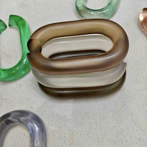 Custom Home Decor Resin Chain Links with High Transparency and Multiple Color Options - Product Image 6