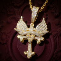 Collier pendentif croix aile de crâne en cuivre 5A zircon, finition durable effet glacé, direct usine, pour marques streetwear et acheteurs en gros