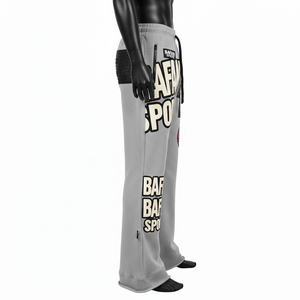 Pantalones Jogger Premium para Hombre en Felpa de Poliéster de 300 GSM en Gris con Apliques y Lavado a la Piedra - Product Image 4