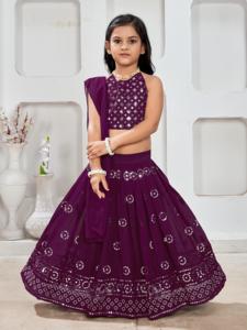Conjunto de Lehenga Choli Morado hasta el Suelo para Niñas, Diseño de Moda Shoryam, con Trabajo de Espejo, Estilo Étnico, para Fiestas, para Todas las Temporadas - Product Image 3