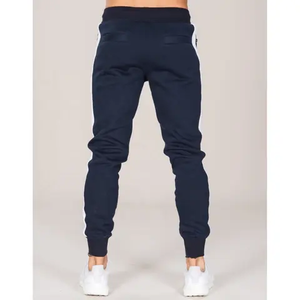 Top diseño personalizado al por mayor de alta calidad chándal Slim Fit 100% algodón liso ropa deportiva hombres chándal - Product Image 6