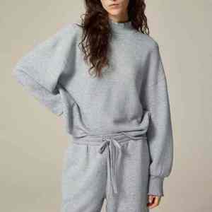 Sweat-shirt en éponge de coton français pour femmes couleur unie brodé col montant Style décontracté surdimensionné pour le printemps automne hiver avant - Product Image 1