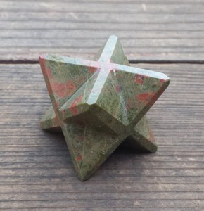 Vente en gros de magnifiques étoiles de Merkaba en unakite, outil de guérison spirituelle, Feng Shui, figurine sculptée, pierre précieuse, mascotte de l'amour - Product Image 6