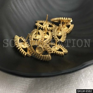 Joyería de mujer hecha a mano chapada en oro elegante gran perno declaración ojo esmalte diseño de pendientes - Product Image 3