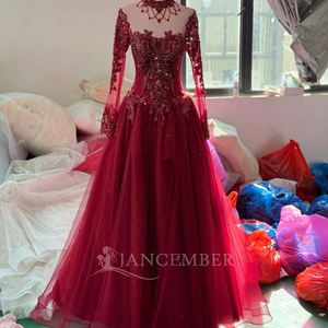 فستان سهرة فاخر أحمر من جانسمبر XS256 مزين بالخرز بأكمام طويلة، فستان حفلات براق بتصميم A-Line، فستان رسمي للاحتفالات - Product Image 3