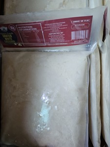 Taro en cubos, rodajas, bloques y trozos: Raíz morada y amarilla pelada, congelada IQF, venta al por mayor de productos orgánicos a granel, empaque personalizado. - Product Image 1