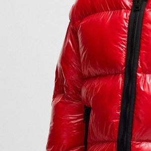 Vestes matelassées de haute qualité les plus vendues pour hommes et femmes, faciles à porter, disponibles dans toutes les tailles et couleurs, faible MOQ, logo personnalisé - Product Image 3