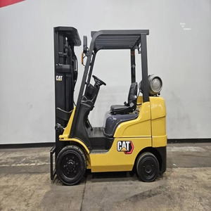 Chariot élévateur CAT 2C5000 GPL, capacité 5000 lb, chariot élévateur d'entrepôt à vendre, équipement de manutention, pneus à coussinets à vendre - Product Image 1