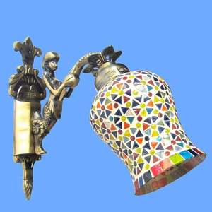 Photophore et bougeoir faits à la main en mosaïque de verre moderne et écologique maison mariage noël Diwali décor artisanat - Product Image 1