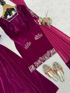 Conjunto de Kurta de Terciopelo Viscosa Bordada con Pantalón y Dupatta para Mujer - Product Image 6