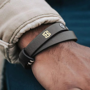 Alta Calidad Diseños de Lujo Impreso Natural Negro Twist Pulsera de Cuero Accesorios de Moda Mayorista a Precio - Product Image 2